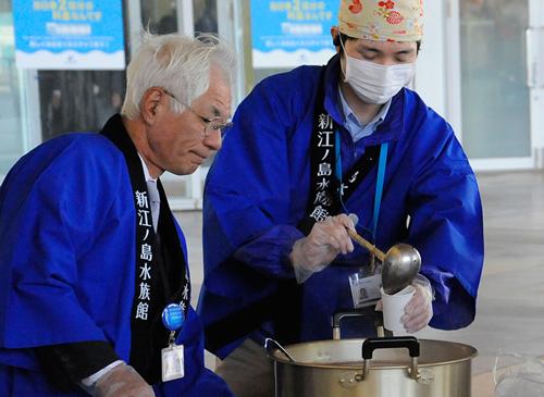 「えのすいチャリティ振る舞いおしるこ」 各回 先着150名