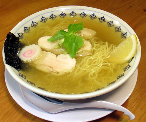 瀬戸内のだしにこだわった「今治ラーメン」