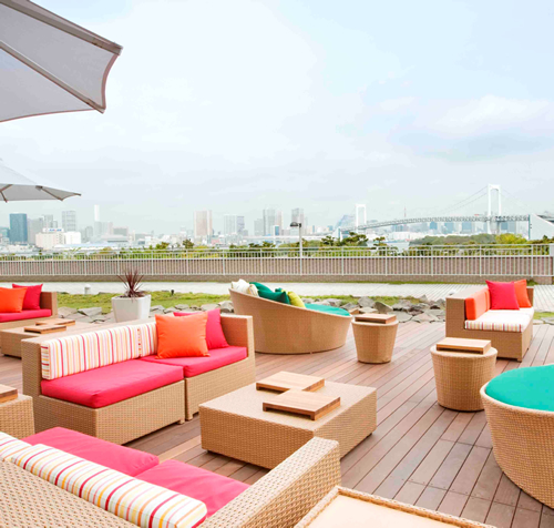 お台場の ホテル日航東京 で毎年好評の テラス席 がオープン 青い空と海を一望 おでかけガイド 東京版