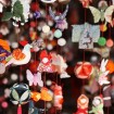 京王百草園でかわいい「つるし雛まつり」 3月8日(日)まで庭園に展示