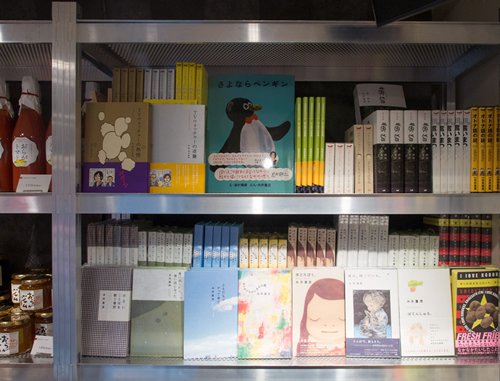 「ほぼ日」の常設ショップ 書籍など