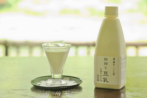 「ままごと屋」朝搾り豆乳(にがり付き)