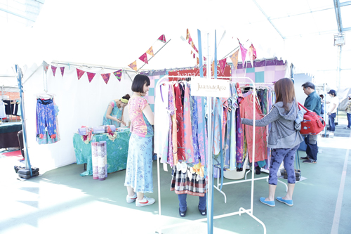 いま注目のエシカルファッション(社会貢献型ファッション)など