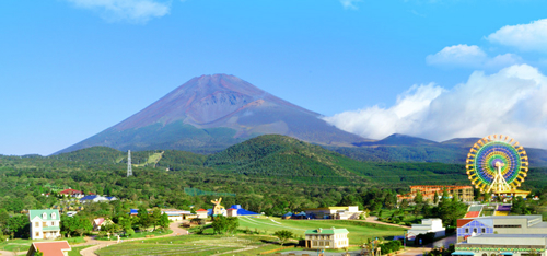 富士山2合目(標高1,200m)の絶好ロケーション