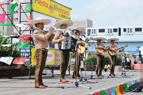 お台場でメキシコ音楽とグルメのイベント「フィエスタ・メヒカーナ 2015」が 9/19(土)~21(月・祝)開催