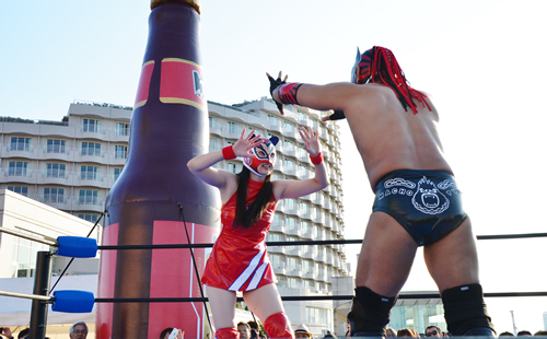 メキシコスタイルのプロレス「ルチャリブレ」