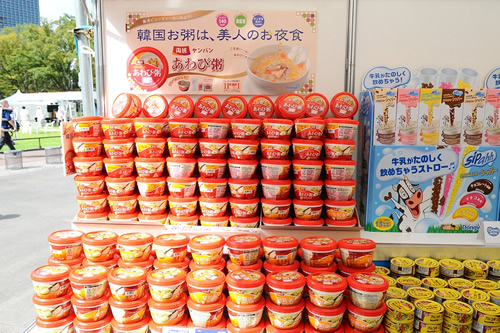 韓国から日本に輸入されている食品が揃ったフードマーケット