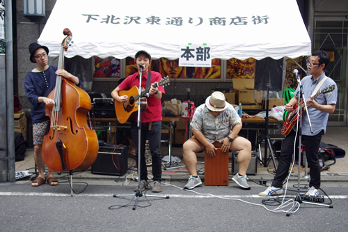 ストリートライブ