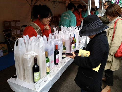 気に入ったワインは購入もできる