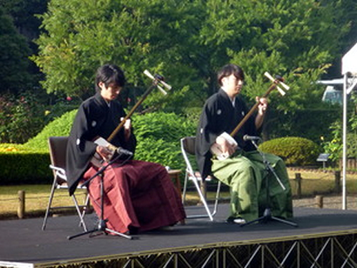 津軽三味線の演奏(昨年の様子)