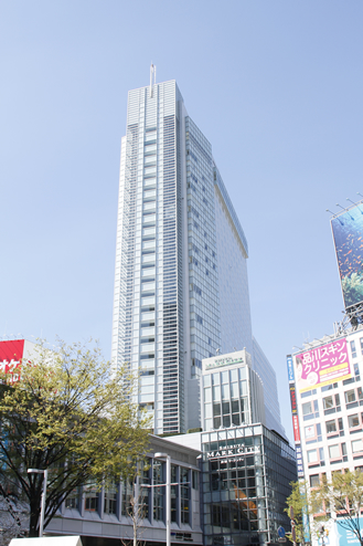 ショッピング、ホテル、オフィスなどで構成される渋谷駅直結型の複合施設 