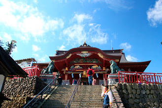 「武蔵御岳神社」